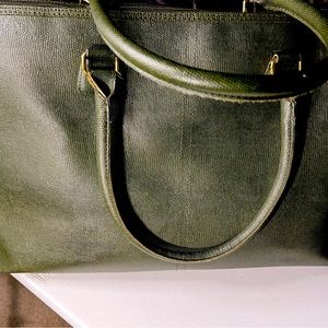 Travel/Weekend (Carry-on) Bag